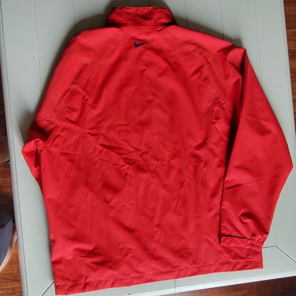 Nike Golf Storm tech Jacket - Picture 7 of 9